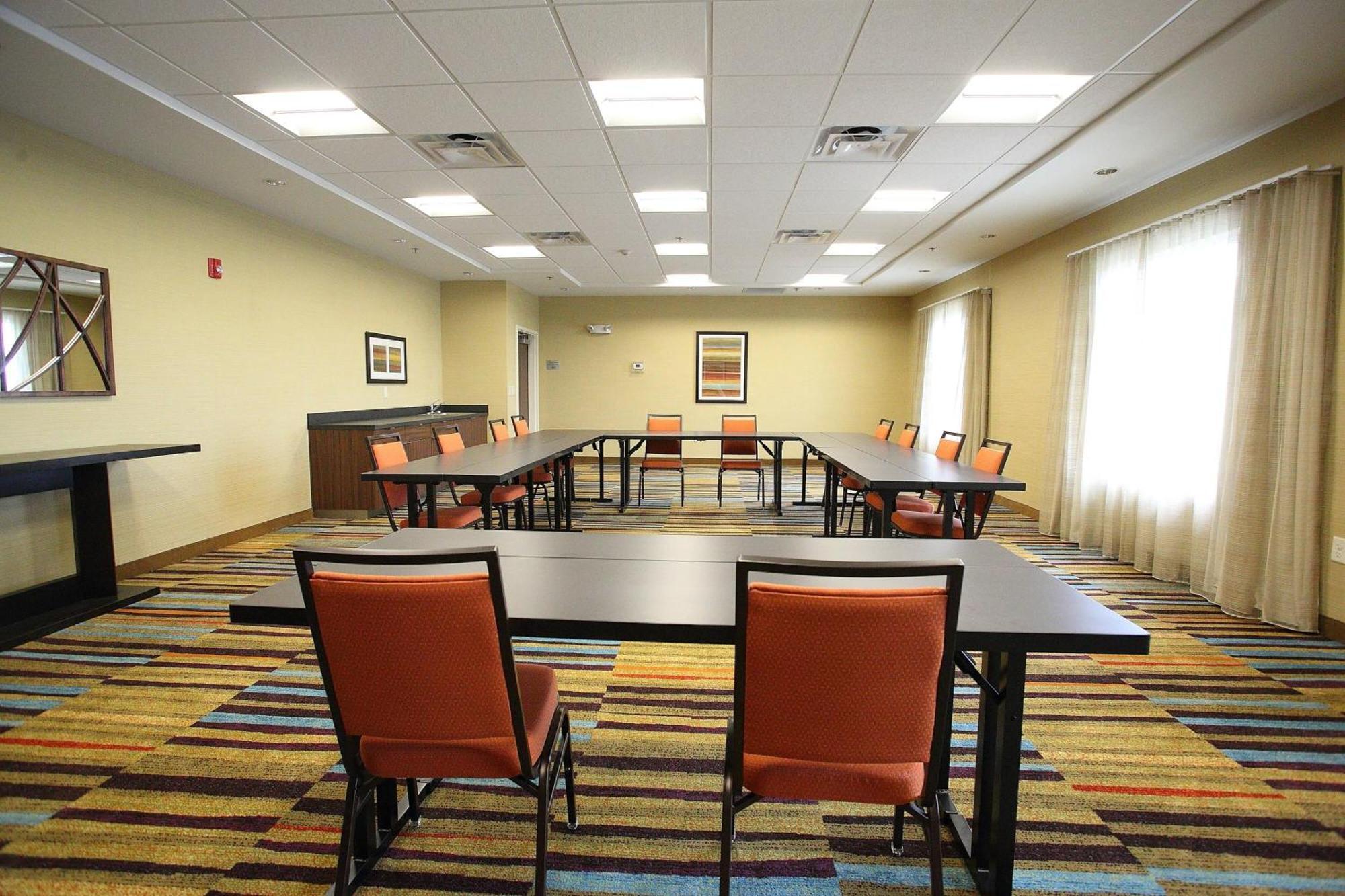 Fairfield Inn & Suites By Marriott East Grand Forks Eksteriør bilde