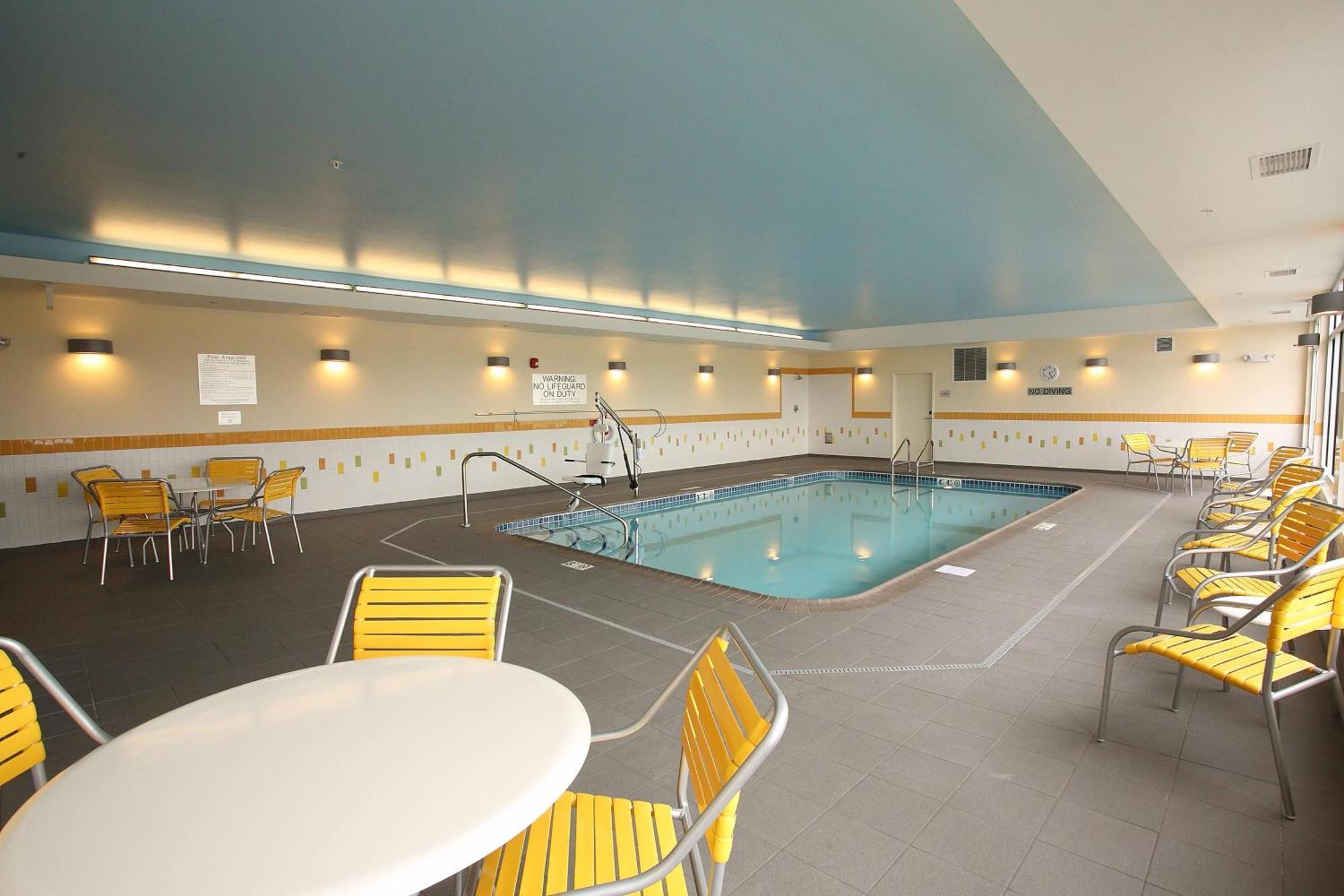 Fairfield Inn & Suites By Marriott East Grand Forks Eksteriør bilde